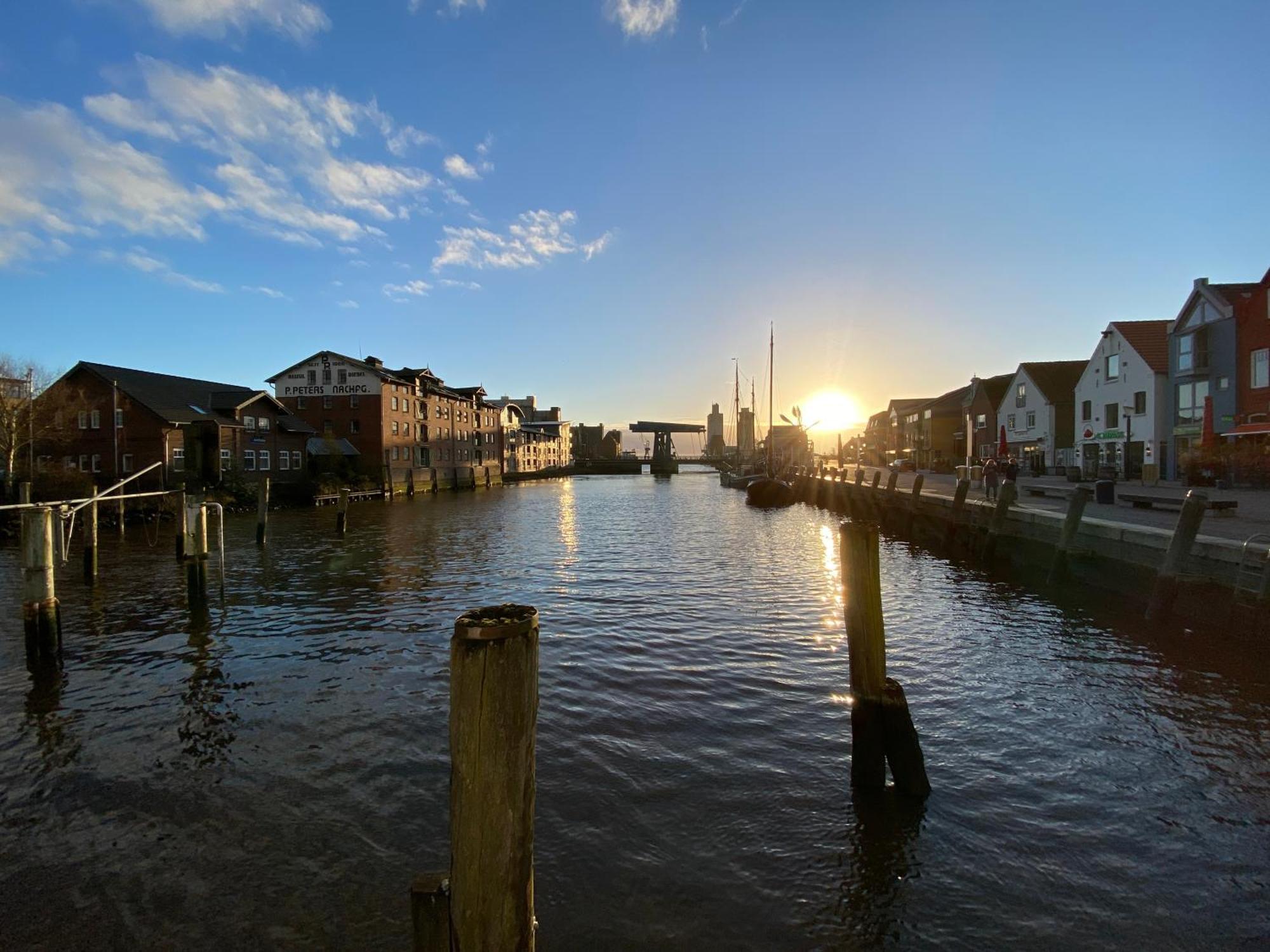 Simmerdeis Am Hafen Husum  Exterior foto